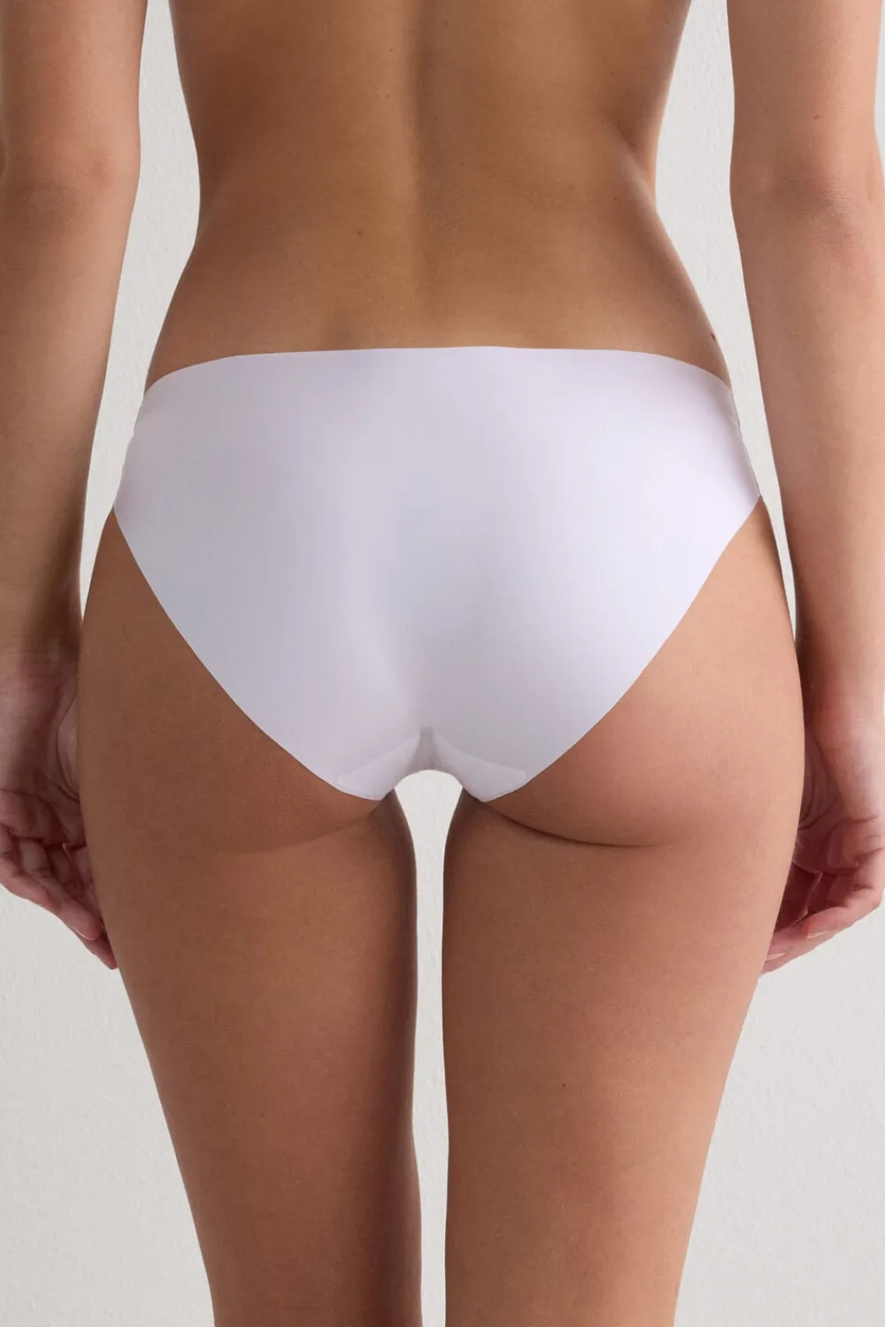 Figi|Mikrofibra>Intimissimi Figi Bezszwowe z Mikrofibry biały - 001 - biały