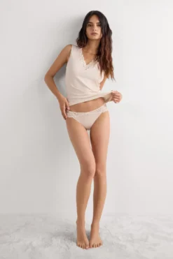 Figi|Koronka>Intimissimi Figi Damskie z Niskim Stanem Pretty Flowers naturalny - 2280 - cream