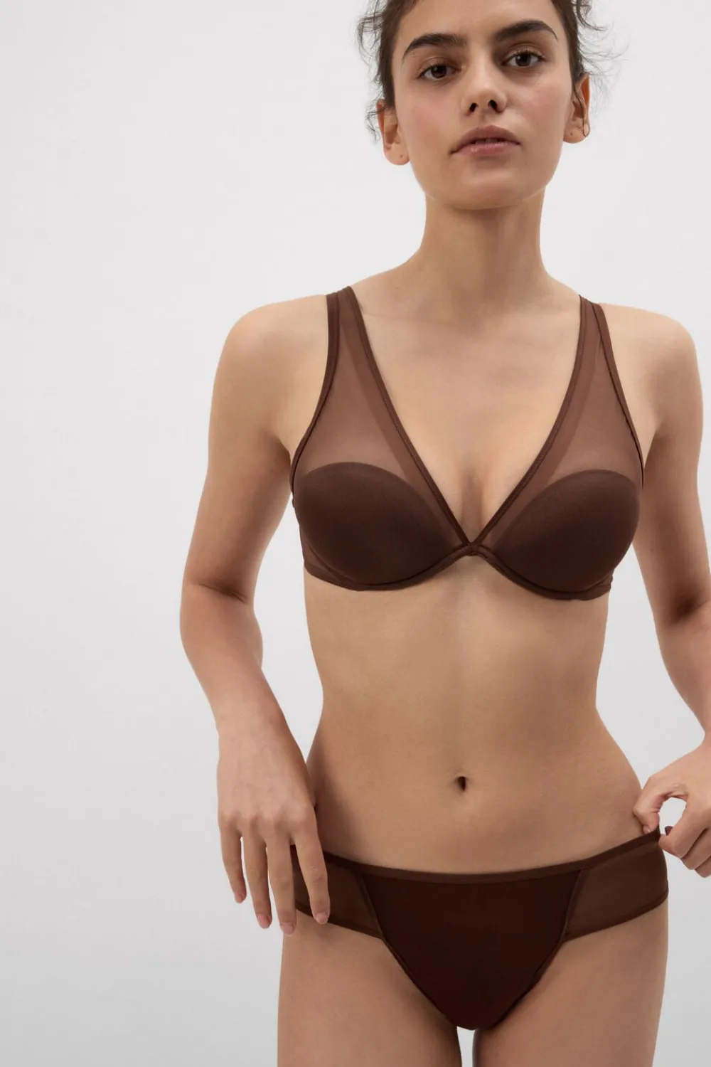 Figi|Invisible Touch>Intimissimi Figi z Tiulu Invisible Touch brązowy - 876j - cocoa brown