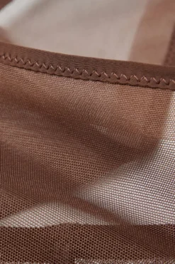 Figi|Invisible Touch><noscript><img width=