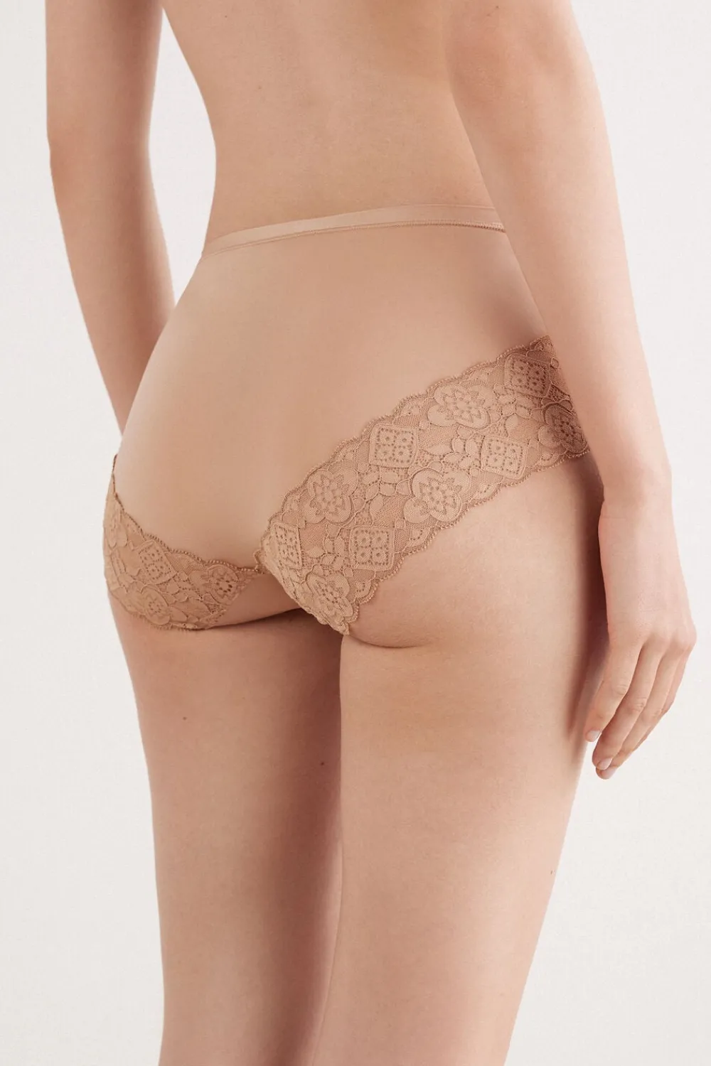 Figi|Z Wysokim Stanem>Intimissimi Figi z Wysokim Stanem z Mikrofibry i Koronki naturalny - 044 - honey