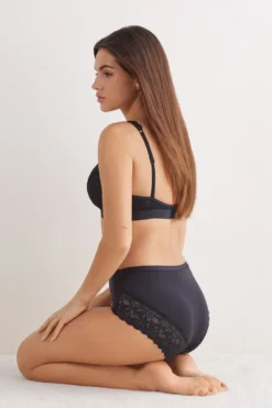 Figi|Z Wysokim Stanem>Intimissimi Figi z Wysokim Stanem z Mikrofibry i Koronki czarny - 019 - czarny