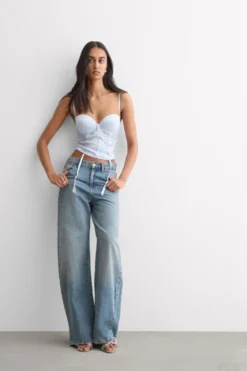 Gorsety|Jedwab>Intimissimi Gorset z Biustonoszem Anna Silky Flowers jasnoniebieski - 060k - blue water