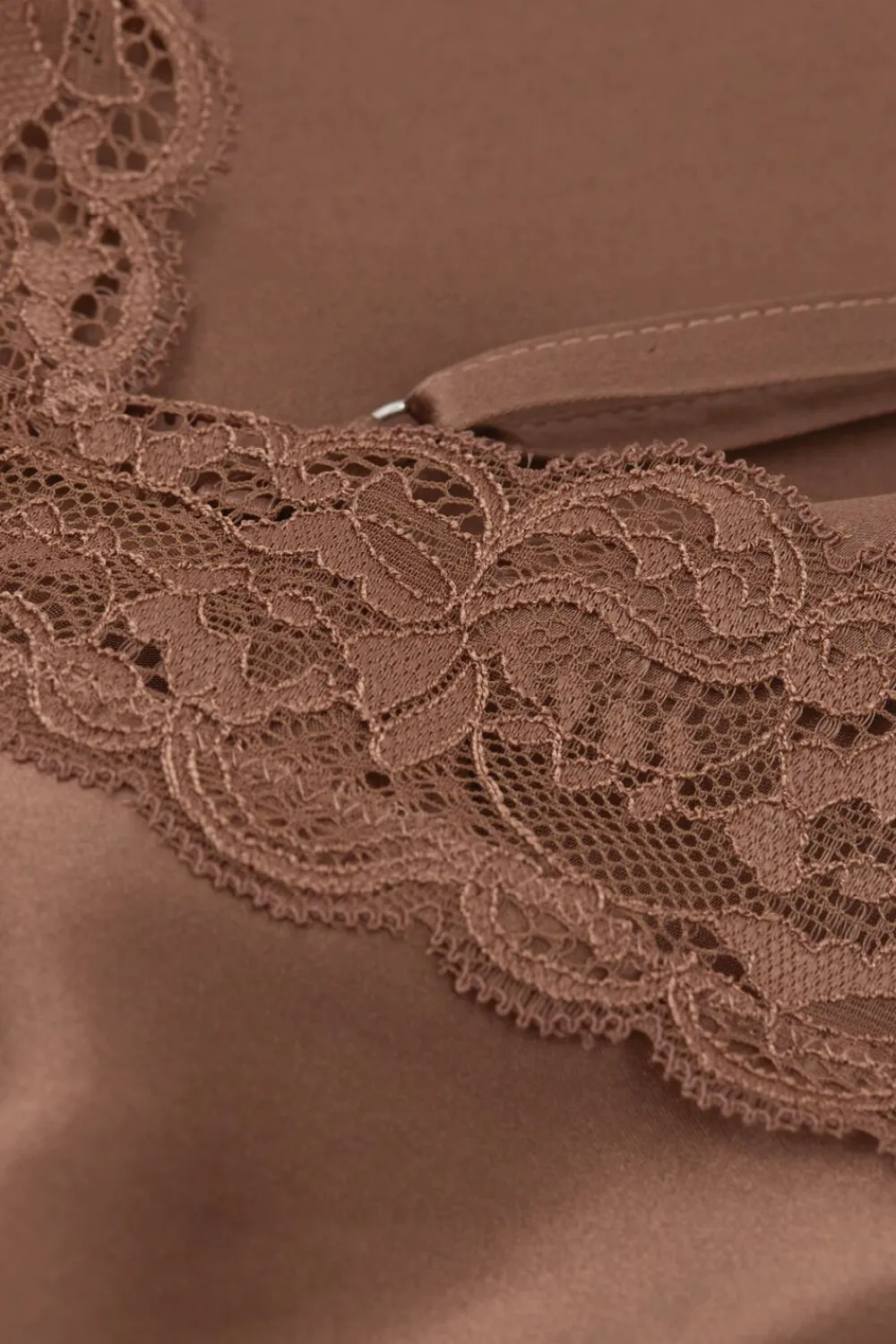 Halki / Babydoll|Spódnice /Sukienki>Intimissimi Halka z jedwabiu z koronką naturalny - 502i - caramel