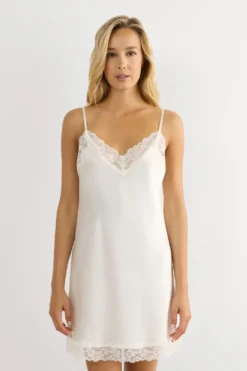Halki / Babydoll|Spódnice /Sukienki>Intimissimi Halka z jedwabiu z koronką kremowy - 2127 - talkowy