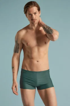 Slipy Kąpielowe>Intimissimi Jednokolorowe Bokserki Kąpielowe o Obcisłym Kroju zielony - 4369 - verde scuro