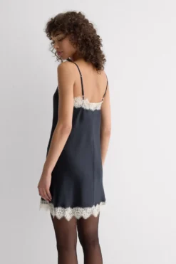 Halki / Babydoll|Spódnice /Sukienki><noscript><img width=