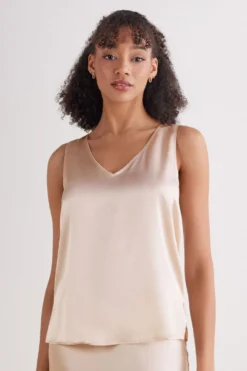Topy|Jedwab>Intimissimi Jedwabna Koszulka z Dekoltem w Kształcie Litery V naturalny - 2280 - cream