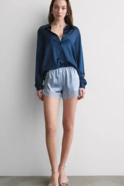 Piżamy Krótkie|Jedwab>Intimissimi Jedwabne szorty piżamowe damskie z koronką jasnoniebieski - 064k - breeze blue