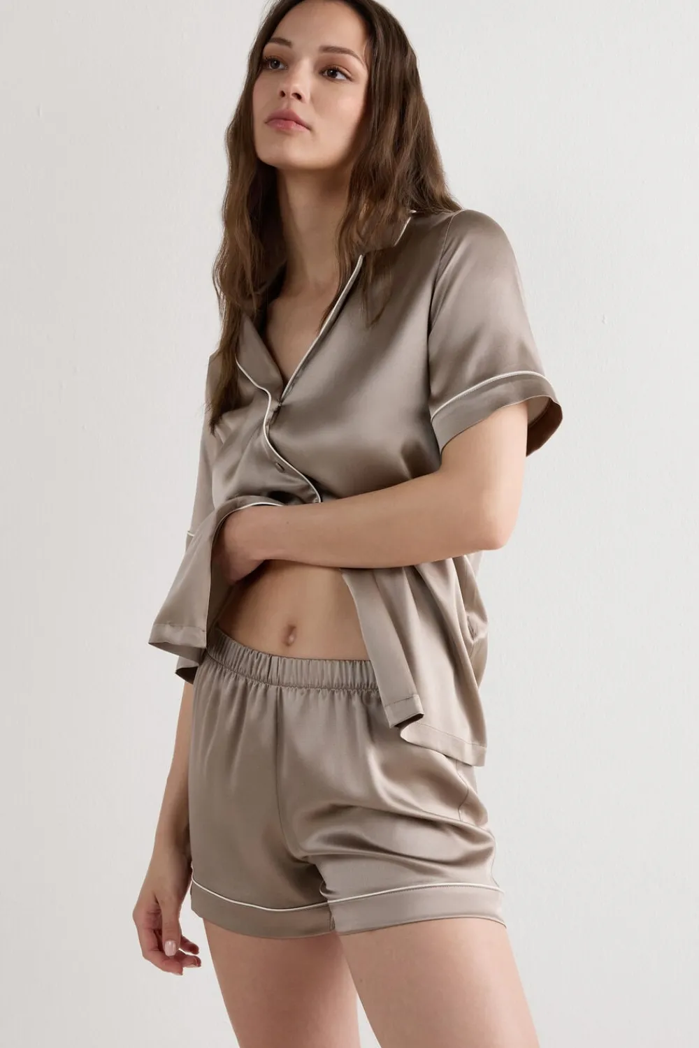 Piżamy Krótkie|Jedwab>Intimissimi Jedwabne Szorty z Lamówką naturalny - 651i - dust beige
