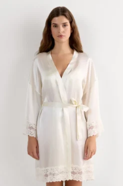 Szlafroki / Kimona|Piżamy / Szlafroki>Intimissimi Kimono z Jedwabiu Pretty Flowers kremowy - 2127 - talkowy