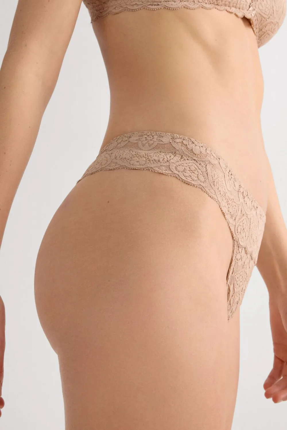 Brazyliany|Koronka>Intimissimi Koronkowe Brazyliany naturalny - 044 - honey