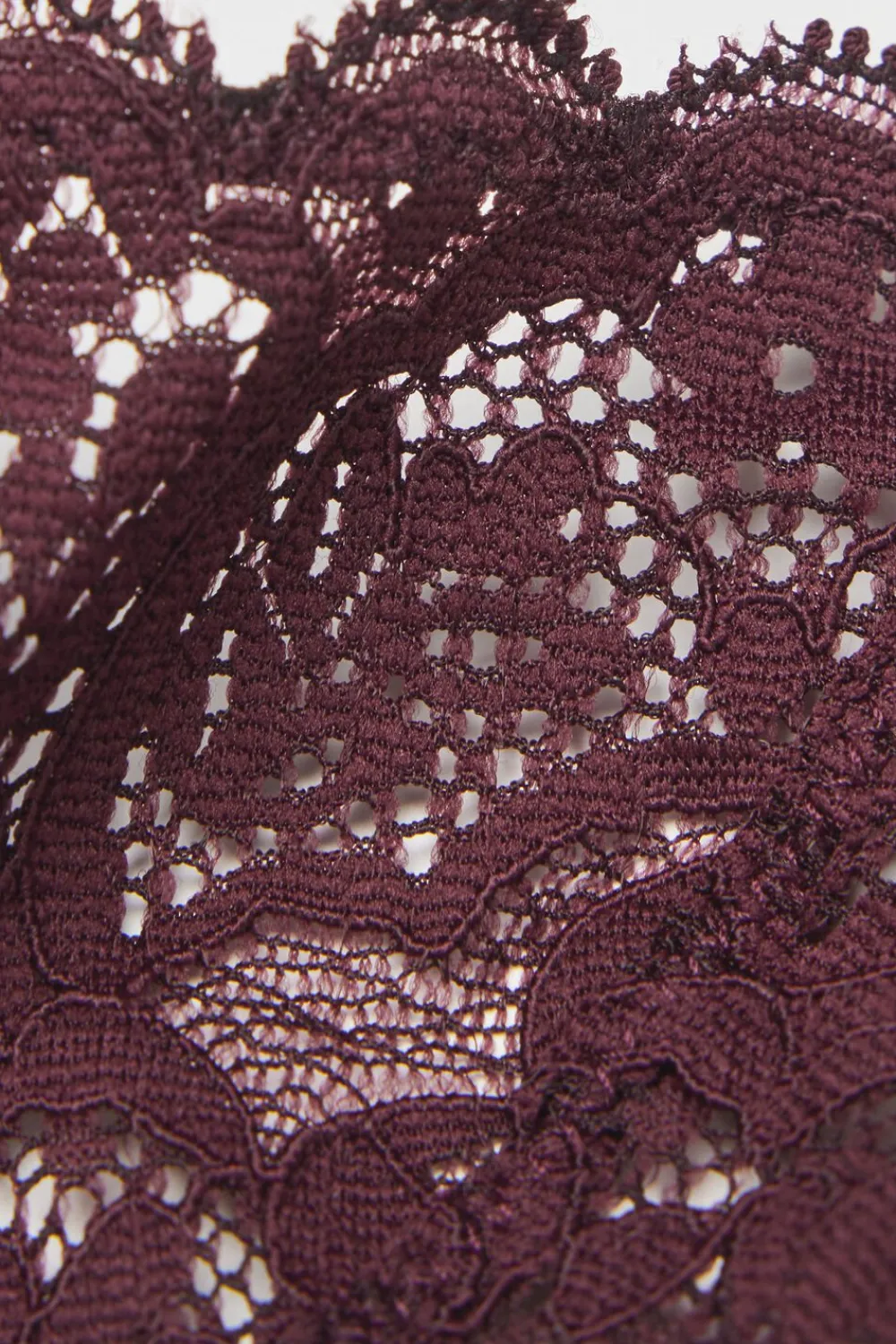 Balkonetki|Z Fiszbinami>Intimissimi Koronkowy Biustonosz Balkonetka Denise burgundia - 028k - dark burgundy