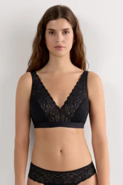 Trójkąty|Braletki>Intimissimi Koronkowy Biustonosz Trójkątny Lara czarny - 019 - czarny