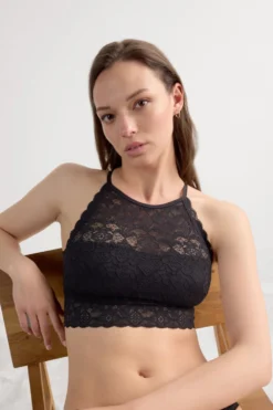 Braletki|Topy>Intimissimi Koronkowy Top Biustonoszowy czarny - 019 - czarny