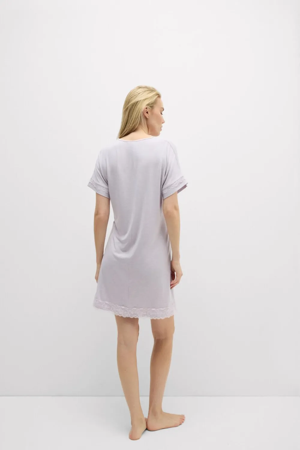 Koszule Nocne|Modal>Intimissimi Koszula Nocna z Krótkimi Rękawami i Koronkowymi Detalami fioletowy - 068k - quartz lilac melange