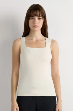 Topy|Fresh Bamboo>Intimissimi Koszulka na Szerokich Ramiączkach z Tkaniny Fresh Bamboo kremowy - 612i - vaniglia