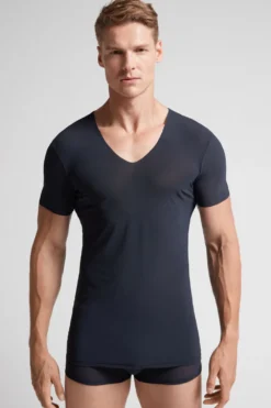 T-shirty>Intimissimi Koszulka z Mikrosiatki, z Niewykończonymi Brzegami niebieski - 800 - blu notte