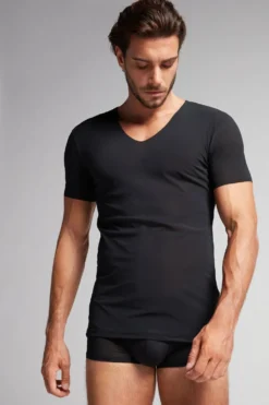 T-shirty>Intimissimi Koszulka z Mikrosiatki, z Niewykończonymi Brzegami czarny - 019 - czarny