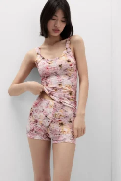 Piżamy Krótkie|Zestawy Piżam>Intimissimi Krótka Piżama z Koszulką na Ramiączkach z Tkaniny Fresh Bamboo I Bloom for You motyw kwiatowy - 062k - stampa bloom