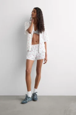 Piżamy Krótkie|Zestawy Piżam>Intimissimi Krótka Piżama z Satyny Wiskozowej Sweet as a Berry z nadrukiem - 114k - stampa berry