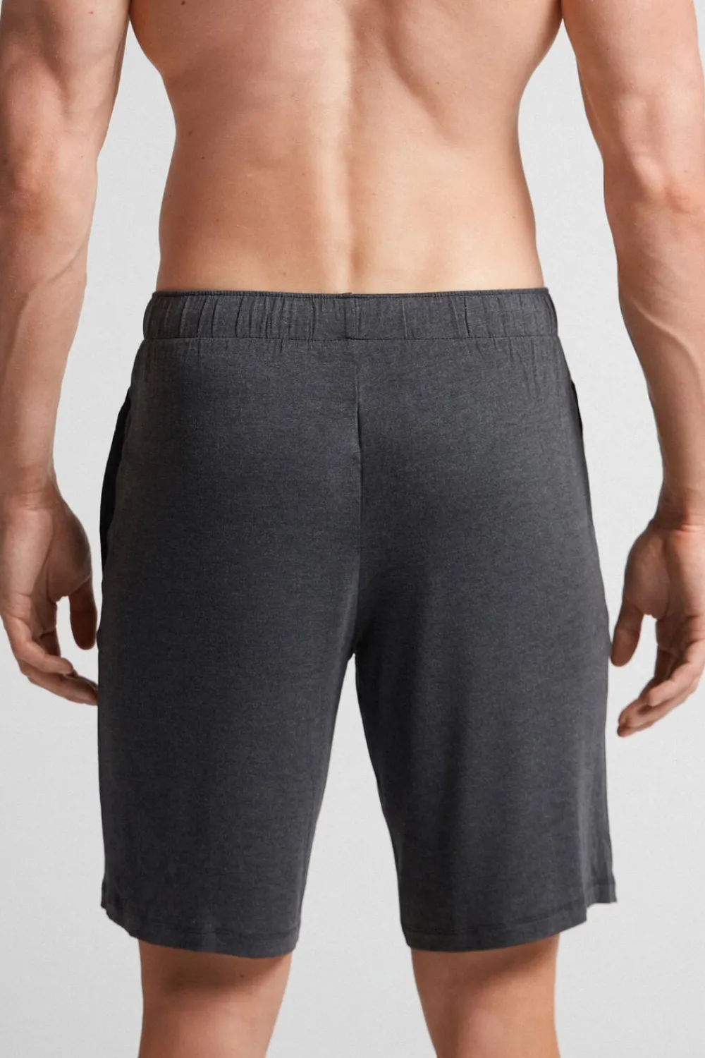Spodnie|Soft Silk>Intimissimi Krótkie spodenki męskie z jedwabiu szary - 040 - grigio scuro melange