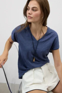 T-shirty|Len>Intimissimi Lniana Bluzka zKrótkim Rękawem iDekoltem wSerek The Pure Linen niebieski - 167k - denim blue
