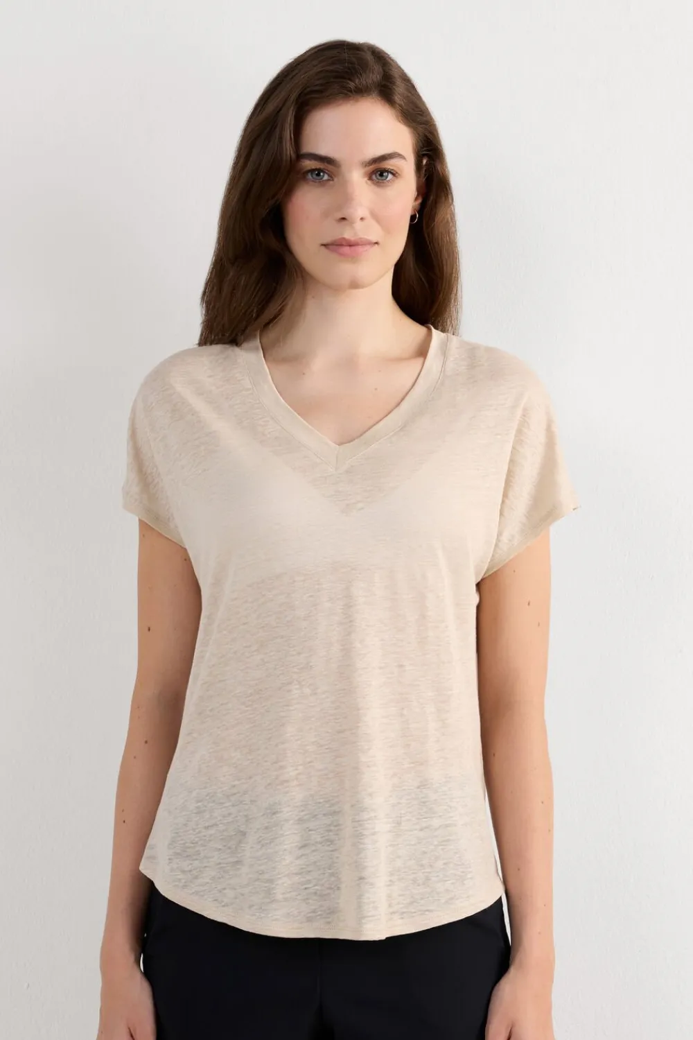T-shirty|Len>Intimissimi Lniana Bluzka zKrótkim Rękawem iDekoltem wSerek The Pure Linen naturalny - 913i - cord beige