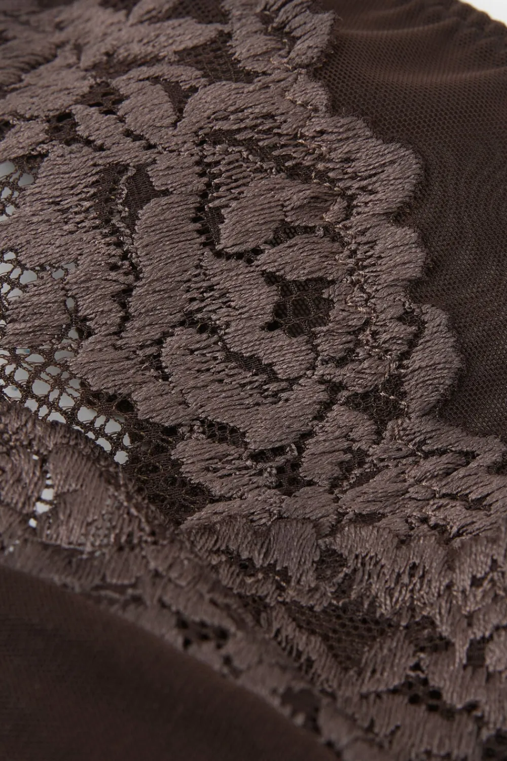 Brazyliany|Koronka>Intimissimi Majtki Brazyliany Koronkowe: Pretty Flowers - 705j - brąz mokka