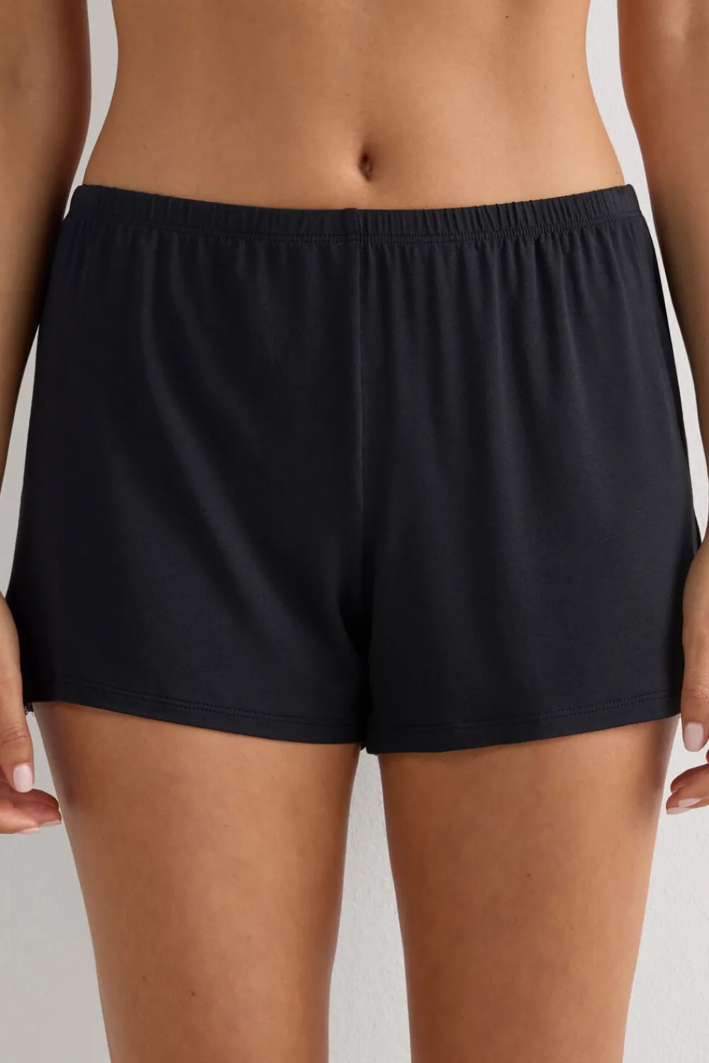 Piżamy Krótkie|Modal>Intimissimi Spodenki z Modalu Pretty Flowers wielobarwny - 9887 - nero/ivory