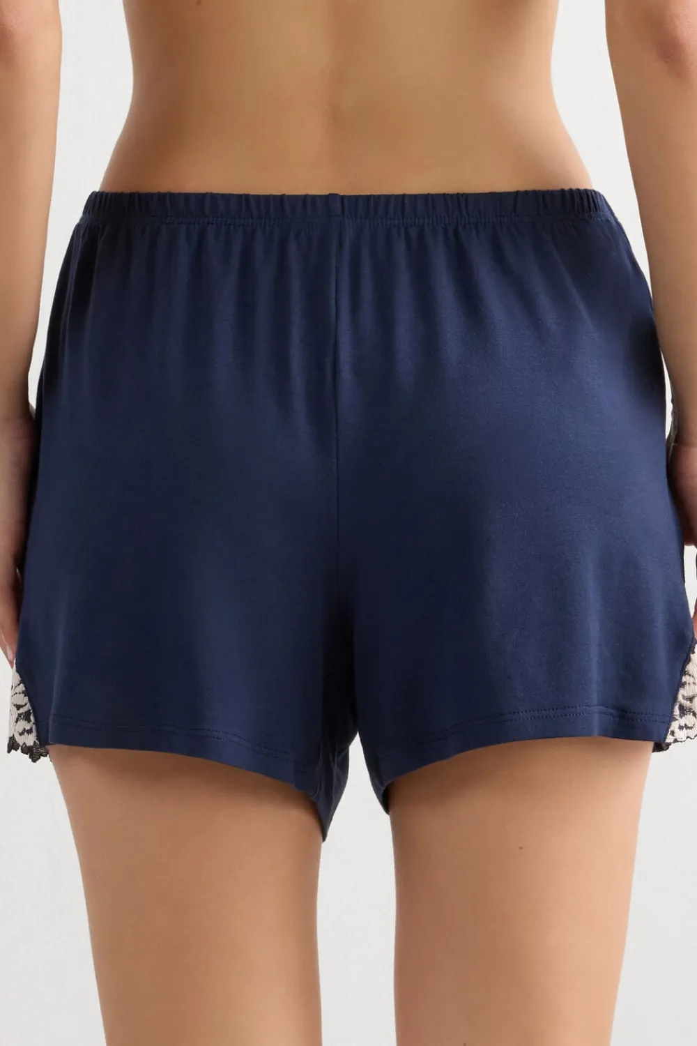 Piżamy Krótkie|Modal>Intimissimi Spodenki z Modalu Pretty Flowers kremowy - 347i - blu intenso/vaniglia