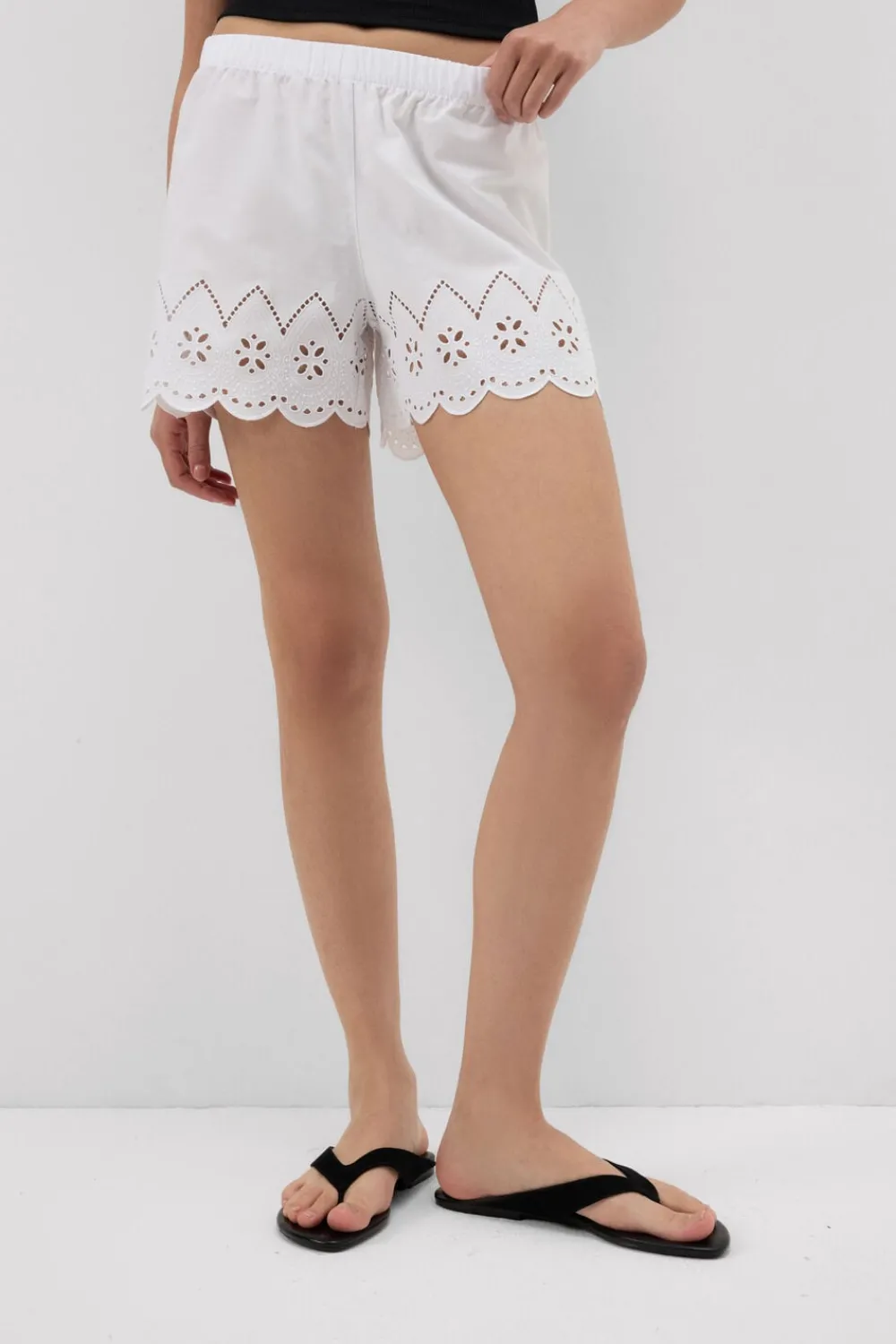 Piżamy Krótkie>Intimissimi Spodenki z Płótna Bawełnianego Sangallo Made with Love biały - 001 - biały