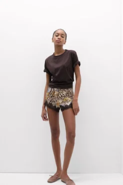 Piżamy Krótkie>Intimissimi Spodenki z Satyny Wiskozowej Animalier Simply Iconic - 071k - stampa animalier/fiori