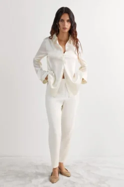 Legginsy / Spodnie>Intimissimi Spodnie z Kieszeniami kremowy - 2127 - talkowy