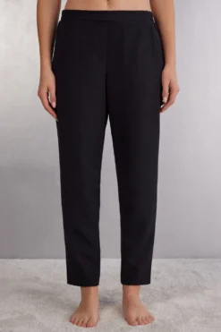 Legginsy / Spodnie>Intimissimi Spodnie z Kieszeniami czarny - 019 - czarny