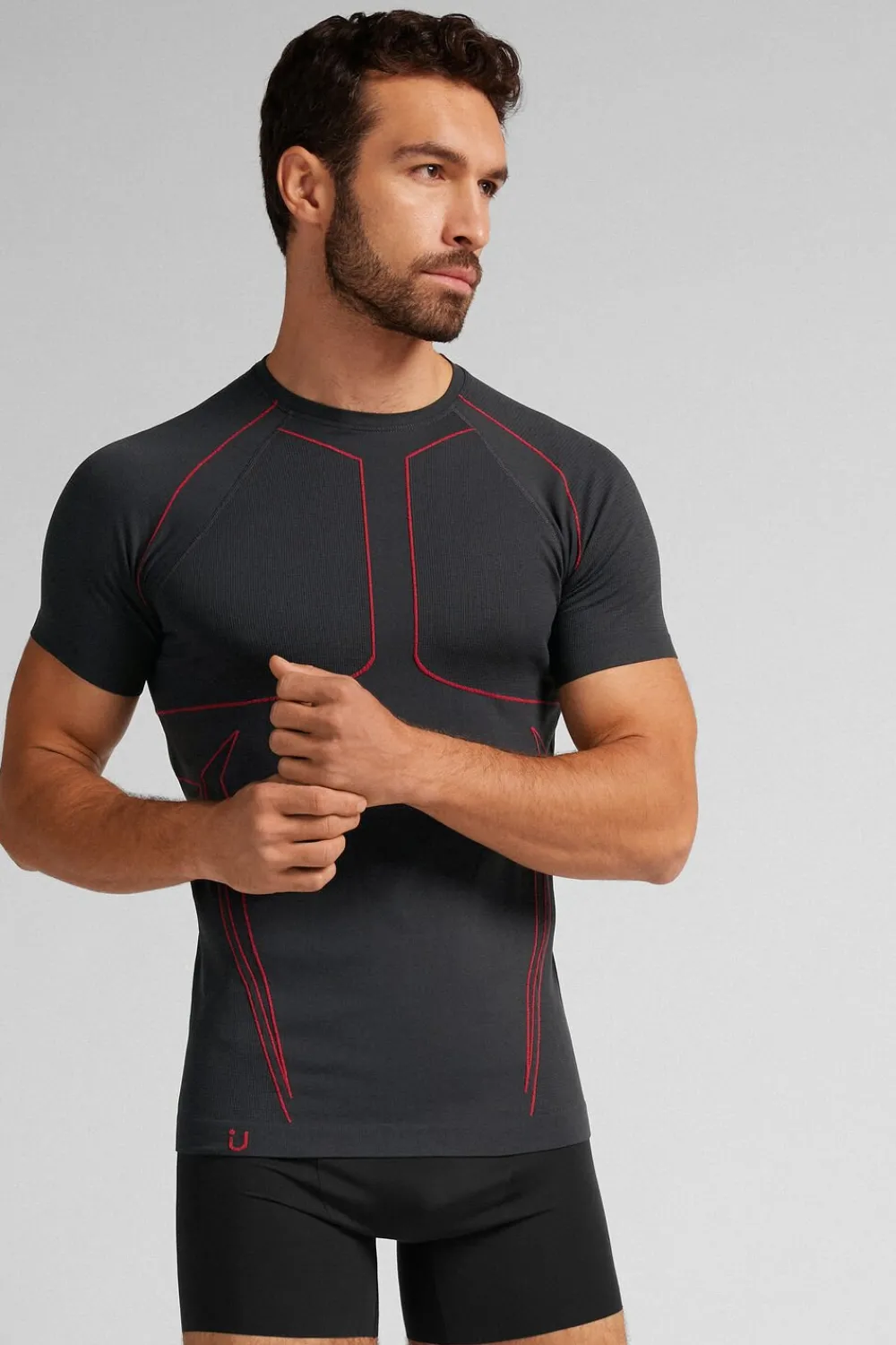T-shirty>Intimissimi Sportowa Koszulka Techniczna z Krótkim Rękawem szary - 4712 - dark grey