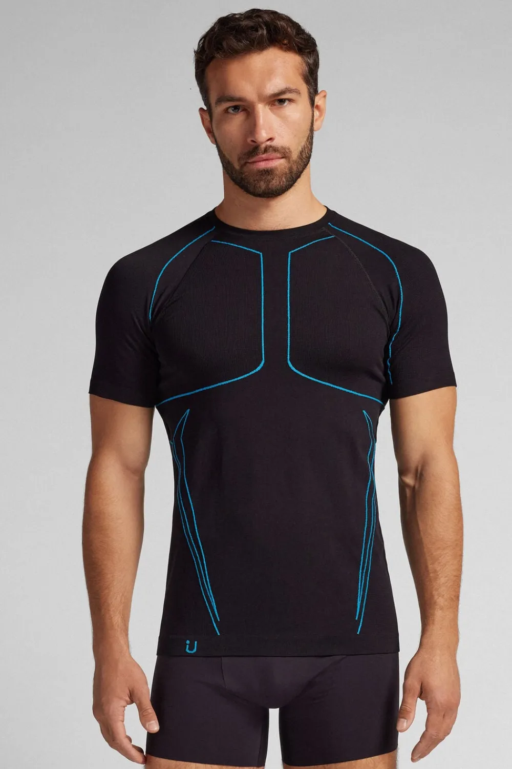 T-shirty>Intimissimi Sportowa Koszulka Techniczna z Krótkim Rękawem czarny - 019 - czarny