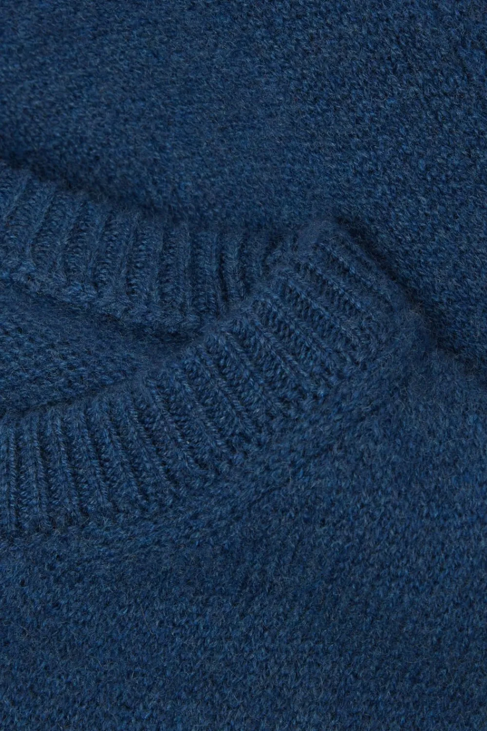 Bluzki Z Długim Rękawem|Swetry / Bluzy>Intimissimi Sweter z Kaszmiru niebieski - 008k - denim