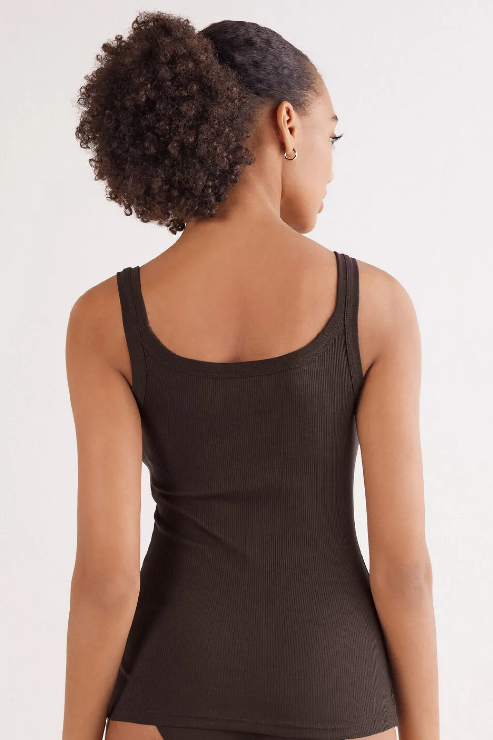 Topy|Bawełna>Intimissimi Tank Top Prążkowany z Bawełny Superior brązowy - 705j - brąz mokka
