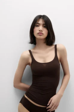 Topy|Bawełna Ultralight>Intimissimi Top z Bawełny Ultralight Cotton brązowy - 705j - brąz mokka