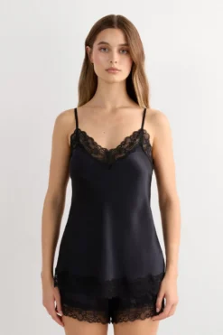 Topy|Piżamy Krótkie>Intimissimi Top z jedwabiu z koronką czarny - 019 - czarny
