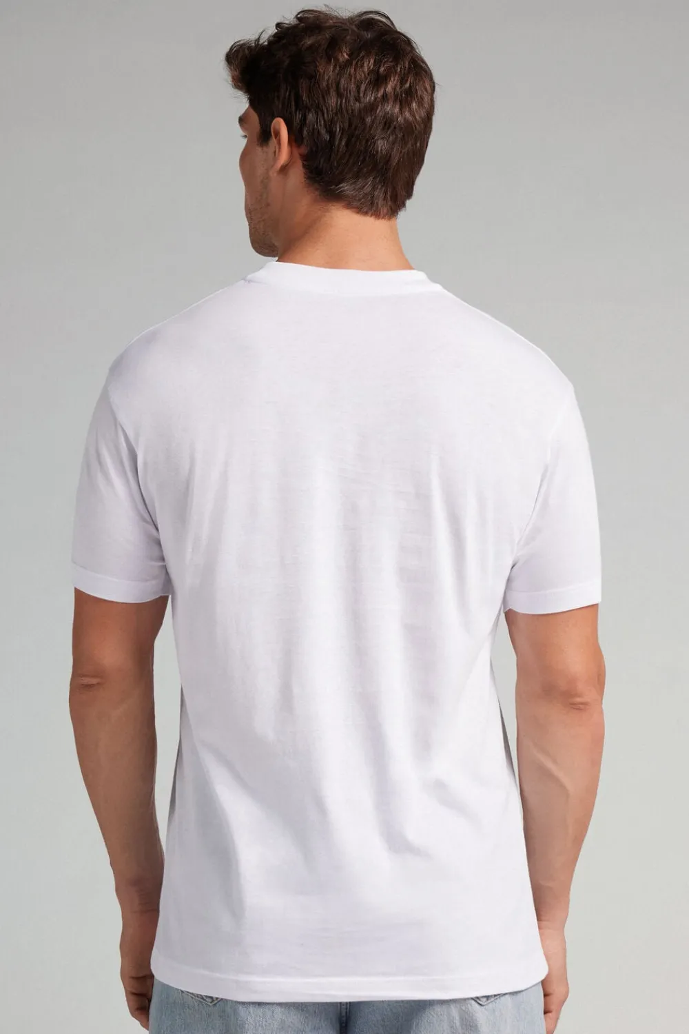 T-shirty>Intimissimi T-shirt męski z bawełny Muscle Fit biały - 001 - biały