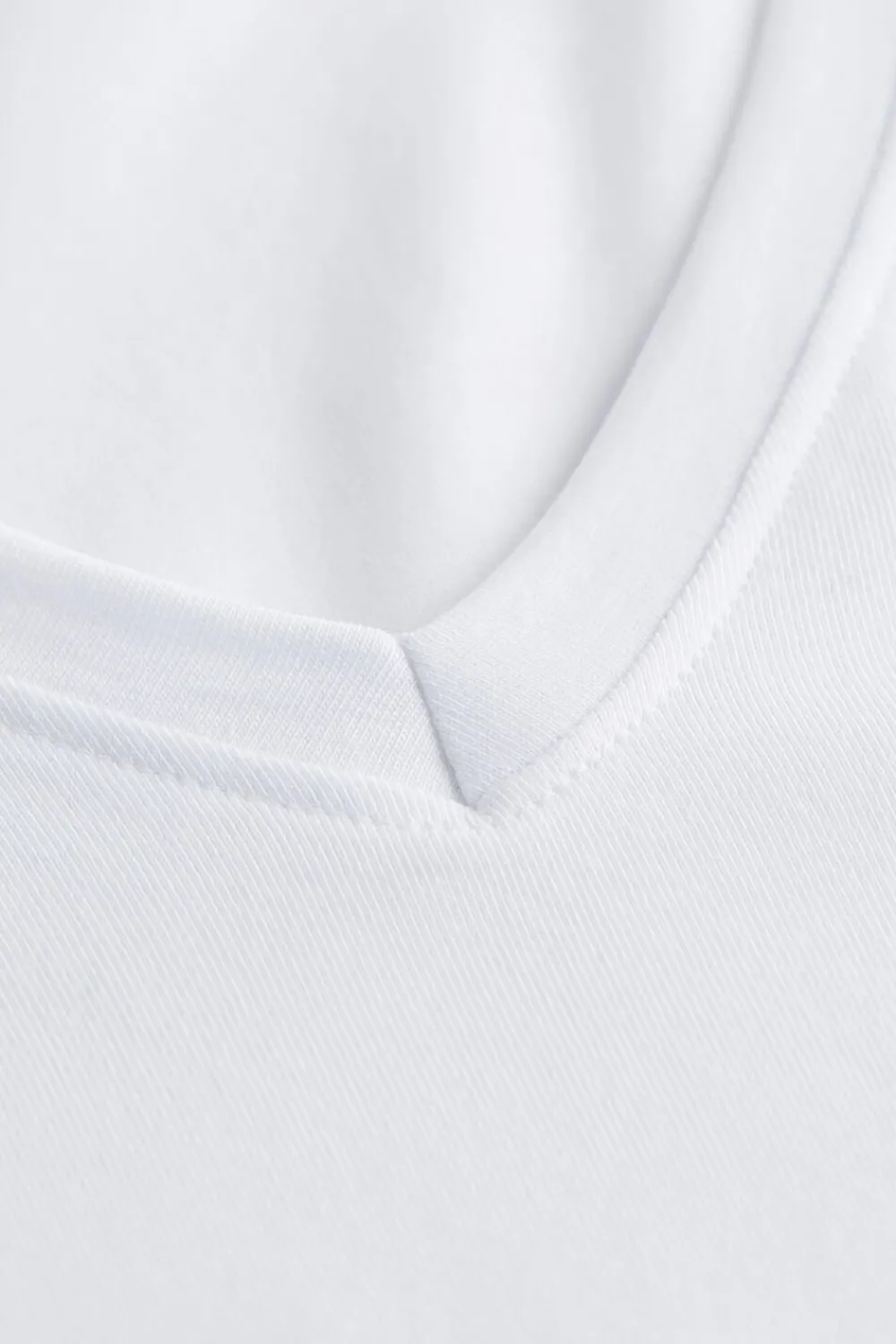 T-shirty|Bawełna Superior>Intimissimi T-shirt z Dekoltem w Kształcie Litery V z Elastycznej Bawełny Superior biały - 001 - biały