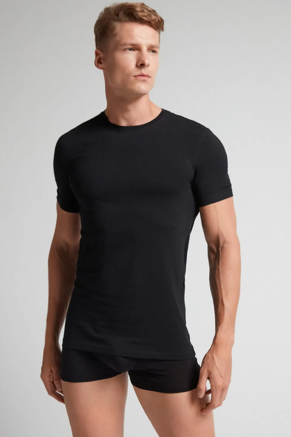 T-shirty|Bawełna Superior>Intimissimi T-shirt z Elastycznej Bawełny Superior czarny - 019 - czarny