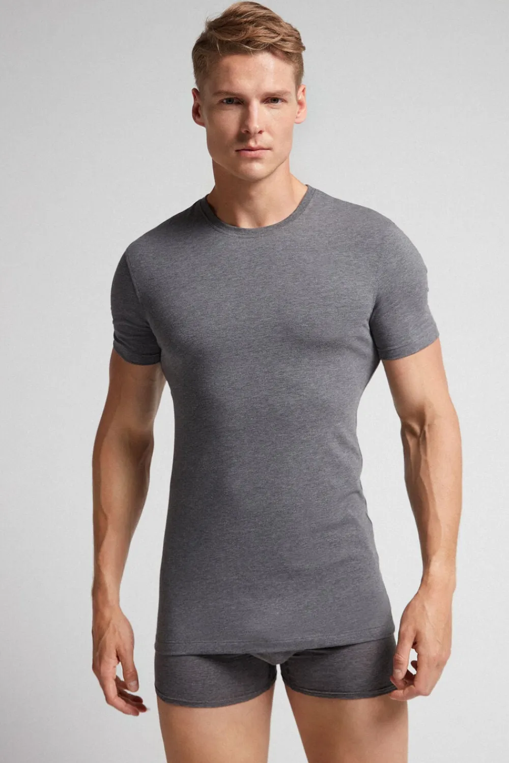T-shirty|Bawełna Superior>Intimissimi T-shirt z Elastycznej Bawełny Superior ciemnoszary - 5227 - grafite melange