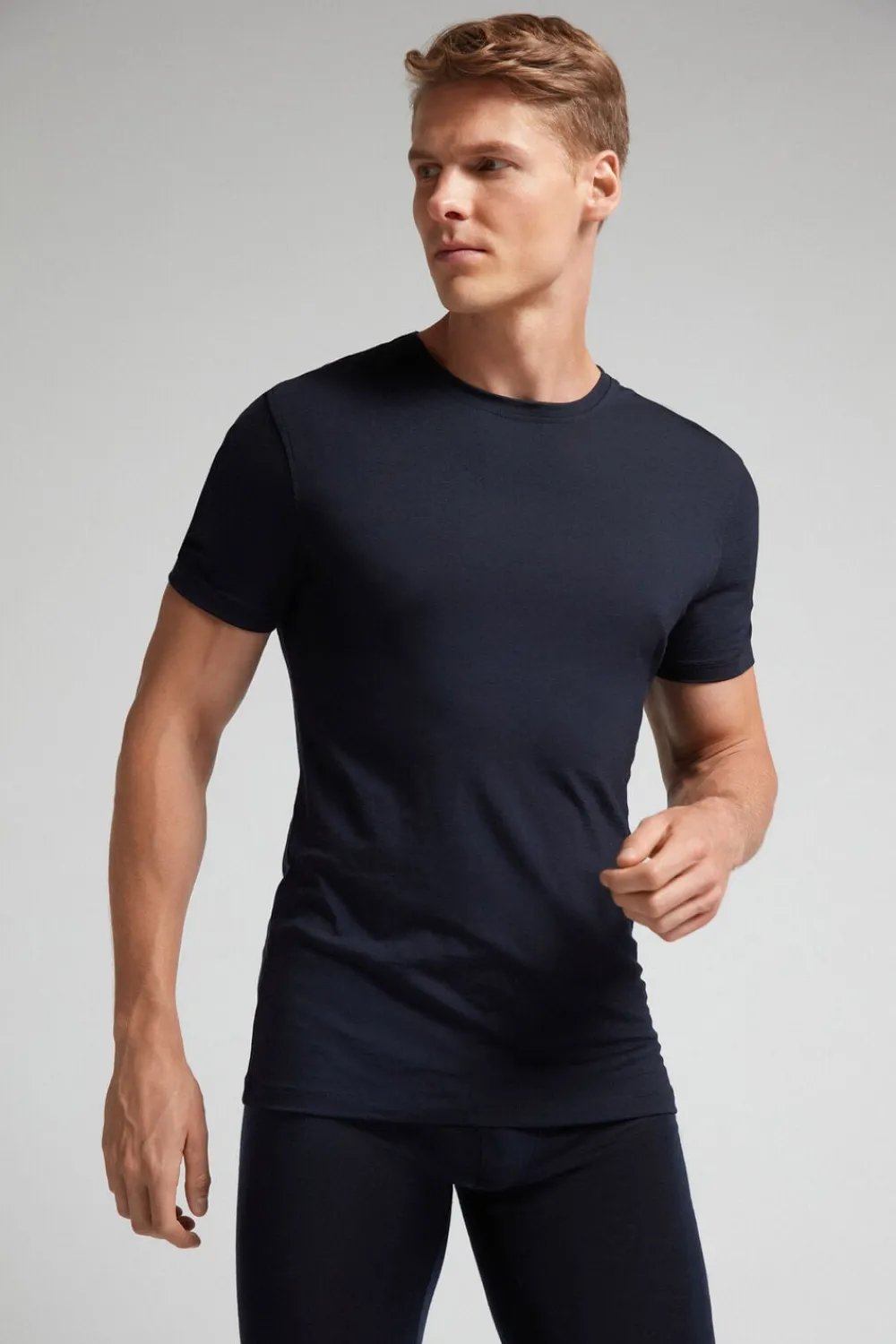 T-shirty|Wełna Merino>Intimissimi T-shirt z Krótkim Rękawem z Wełny Merino niebieski - 800 - blu notte