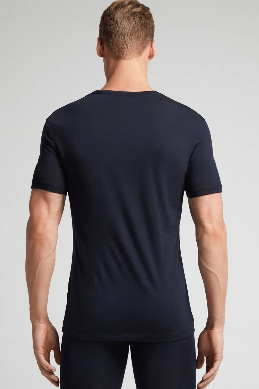 T-shirty|Wełna Merino>Intimissimi T-shirt z Krótkim Rękawem z Wełny Merino niebieski - 800 - blu notte