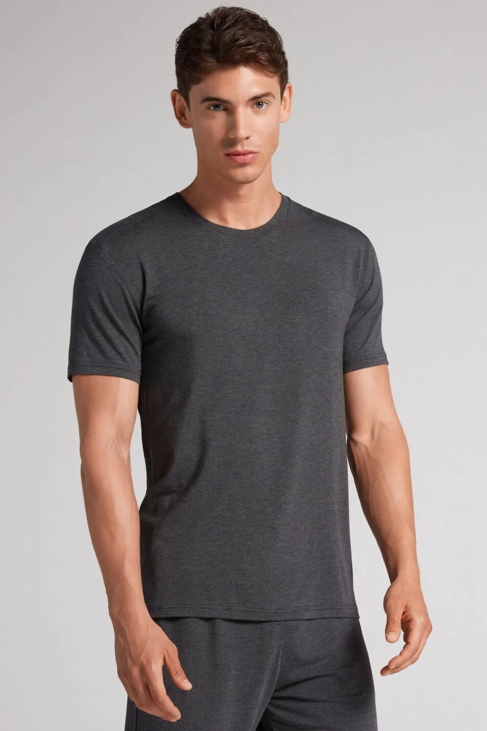 T-shirty|Soft Silk>Intimissimi T-shirt z Tkaniny Soft Silk szary - 040 - grigio scuro melange